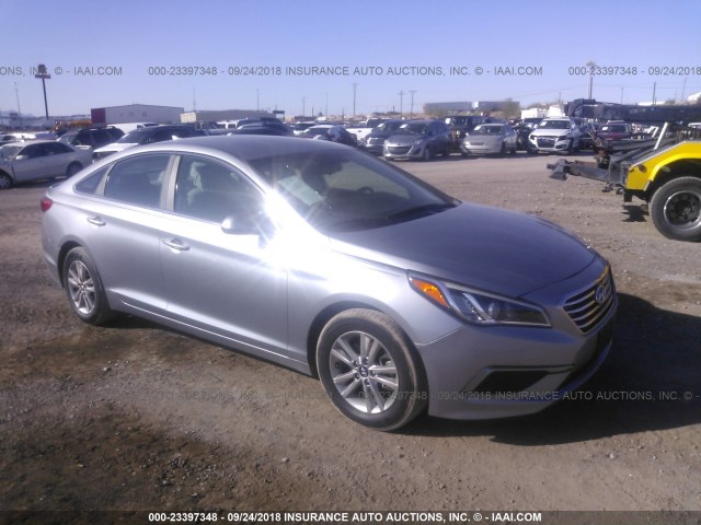 5NPE24AF1GH342757 - 2016 HYUNDAI SONATA SE SILVER photo 1