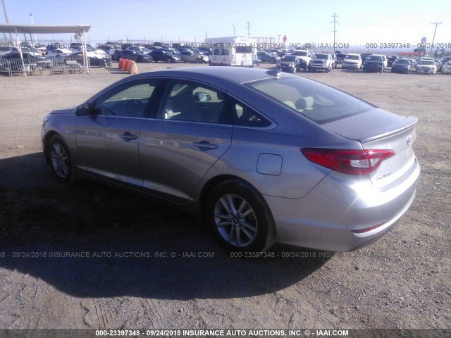 5NPE24AF1GH342757 - 2016 HYUNDAI SONATA SE SILVER photo 3