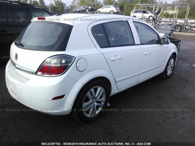 W08AR671X85083987 - 2008 SATURN ASTRA XE WHITE photo 4