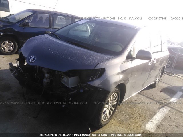 5TDYK3DC9BS089845 - 2011 TOYOTA SIENNA XLE/LIMITED GRAY photo 2