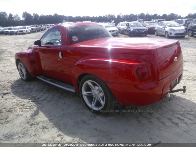 1GCES14P64B105617 - 2004 CHEVROLET SSR RED photo 3