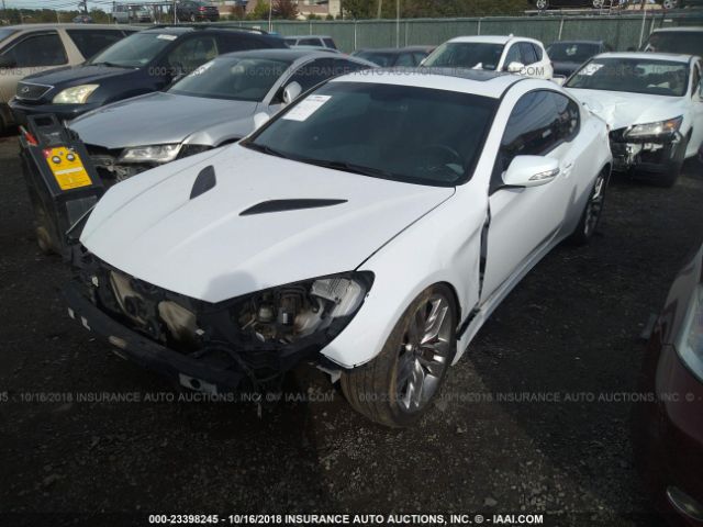 KMHHU6KJ2EU120877 - 2014 HYUNDAI GENESIS COUPE 3.8L WHITE photo 2