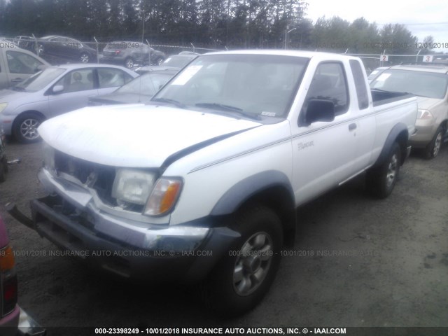 1N6ED26Y5XC311013 - 1999 NISSAN FRONTIER KING CAB XE/KING CAB SE WHITE photo 2
