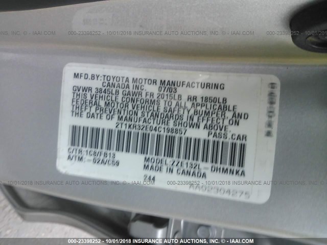 2T1KR32E04C198857 - 2004 TOYOTA COROLLA MATRIX XR SILVER photo 9