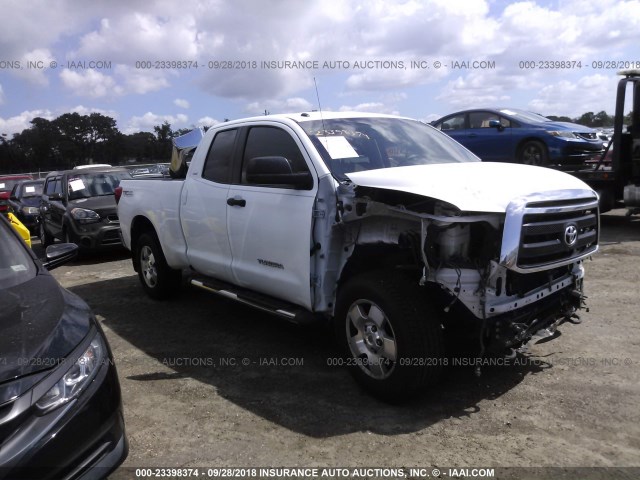 5TFRM5F14AX010046 - 2010 TOYOTA TUNDRA DOUBLE CAB SR5 WHITE photo 1