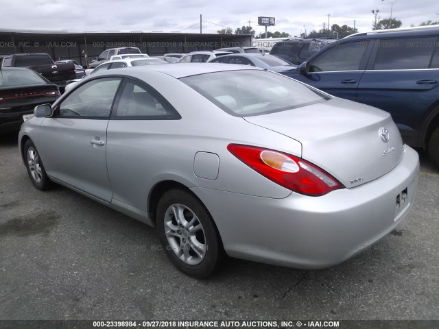 4T1CE38P05U511995 - 2005 TOYOTA CAMRY SOLARA SE/SLE Gümüş foto 3