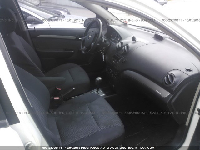 KL1TD566X8B006342 - 2008 CHEVROLET AVEO LS WHITE photo 5