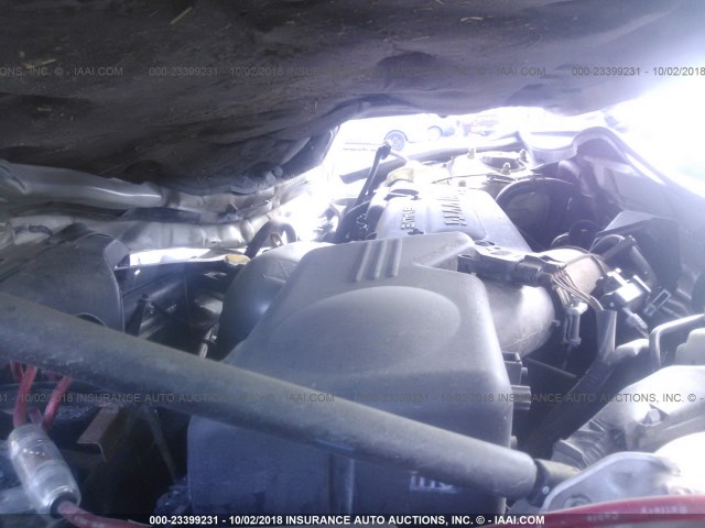 4T1BE32K85U408364 - 2005 TOYOTA CAMRY LE/XLE/SE WHITE photo 10