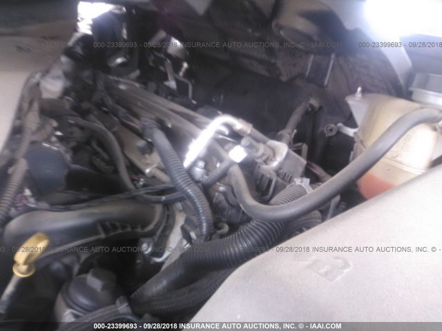 1G1ZC5EB4AF257983 - 2010 CHEVROLET MALIBU 1LT WHITE photo 10