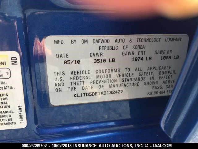 KL1TD5DE1AB132427 - 2010 CHEVROLET AVEO LS/LT 蓝色 照片 9