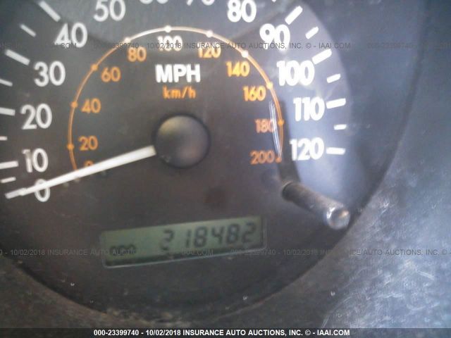 KL1TJ52674B137818 - 2004 CHEVROLET AVEO LS RED photo 7