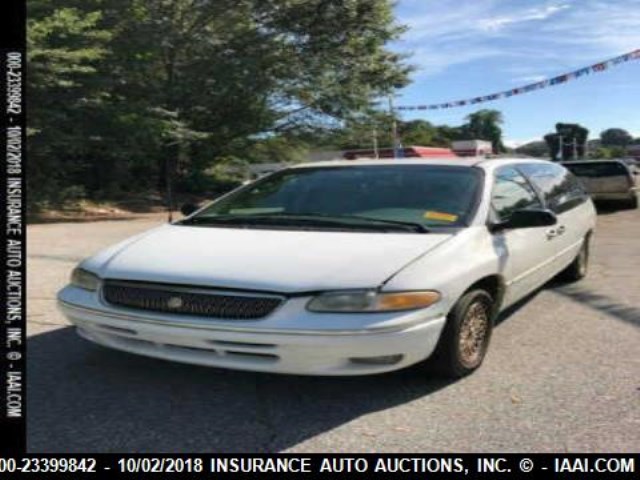 1C4GP64L6TB220611 - 1996 CHRYSLER TOWN & COUNTRY LXI WHITE photo 2