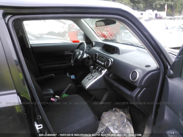 JTLKE50E381027223 - 2008 TOYOTA SCION XB 黑色 照片 5