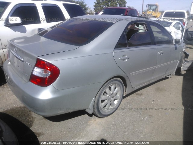 4T1BF32K33U060239 - 2003 TOYOTA CAMRY LE/XLE/SE SILVER photo 4