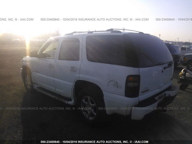 1GKEK63U74J265536 - 2004 GMC YUKON DENALI WHITE photo 3