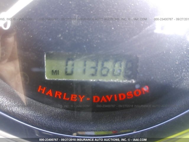 1HD1FB417BB661824 - 2011 HARLEY-DAVIDSON FLHR BLACK photo 7