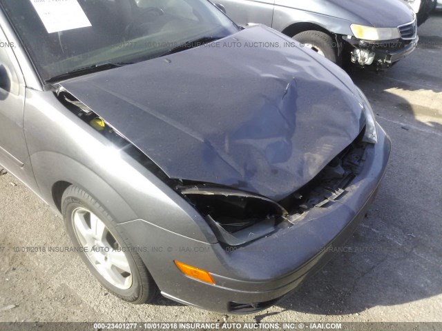 1FAHP37N67W331583 - 2007 FORD FOCUS ZX5/S/SE/SES 灰色 照片 6