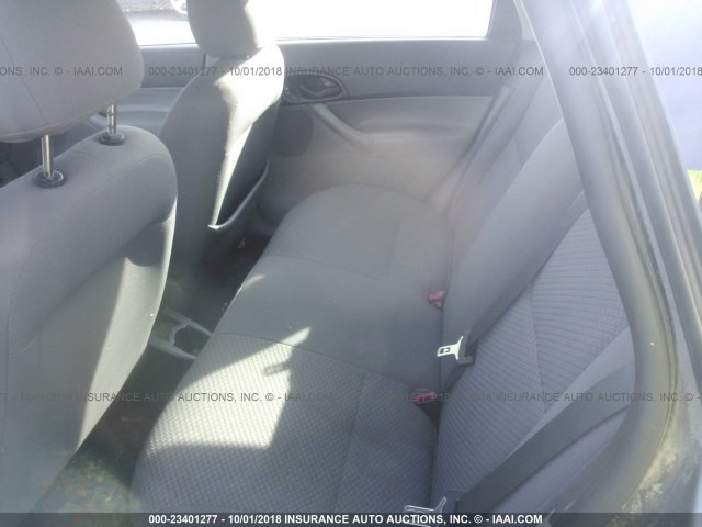 1FAHP37N67W331583 - 2007 FORD FOCUS ZX5/S/SE/SES 灰色 照片 8