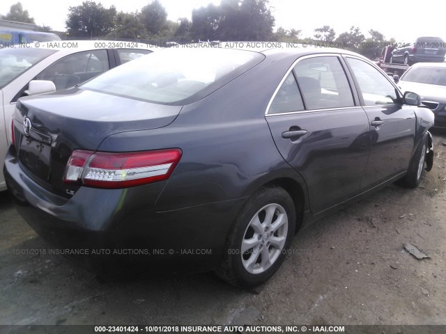 4T1BF3EK9BU224152 - 2011 TOYOTA CAMRY SE/LE/XLE GRAY photo 4
