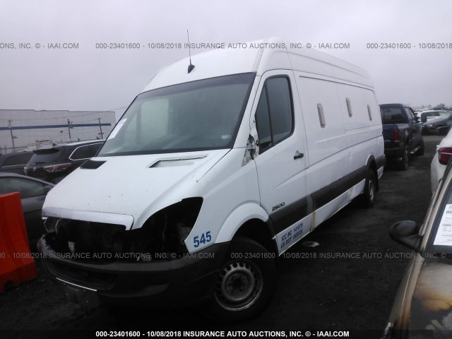 WD0PE845885242545 - 2008 DODGE SPRINTER 2500 WHITE photo 2