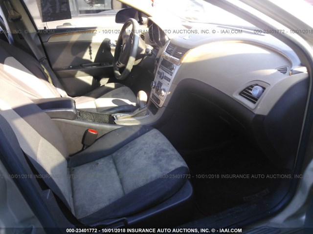 1G1ZH57B78F252771 - 2008 CHEVROLET MALIBU 1LT GOLD photo 5