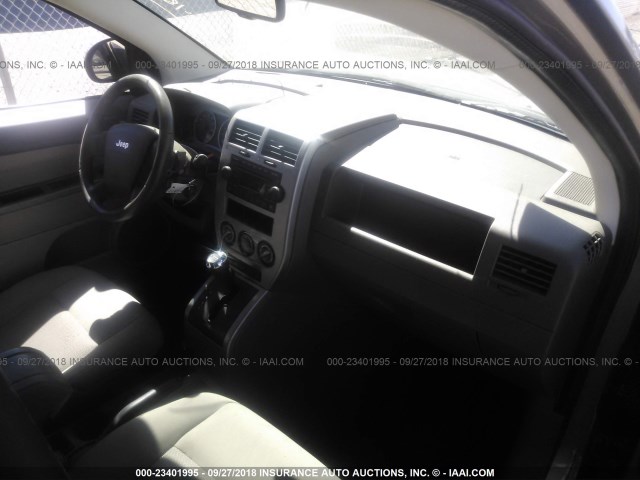 1J8FT47W17D123837 - 2007 JEEP COMPASS TAN photo 5