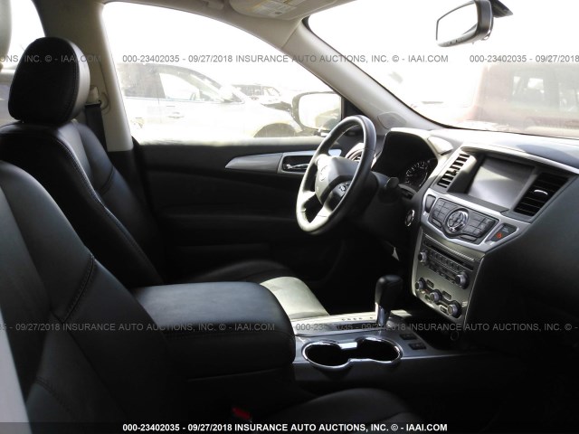 5N1DR2MN2HC910280 - 2017 NISSAN PATHFINDER S/SV/SL/PLATINUM BLACK photo 5