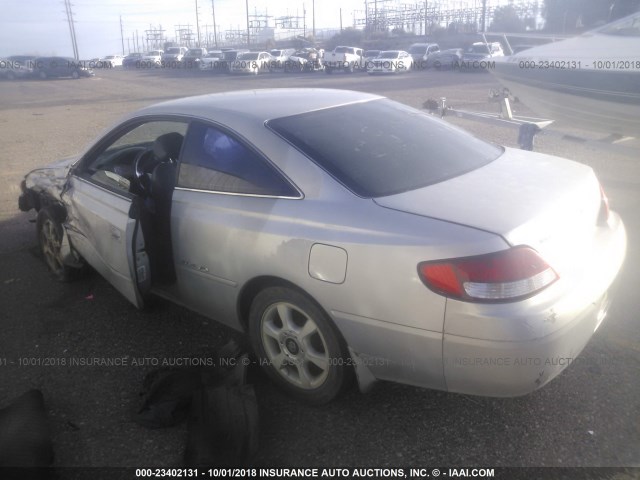 2T1CF22P7YC389352 - 2000 TOYOTA CAMRY SOLARA SE/SLE Gümüş foto 3