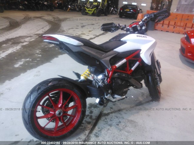 ZDM1YBJS4JB013756 - 2018 DUCATI HYPERMOTARD 939 WHITE photo 4