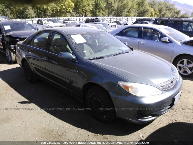 JTDBE32K120092670 - 2002 TOYOTA CAMRY LE/XLE/SE Теңіз көгі фото 1