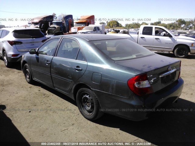 JTDBE32K120092670 - 2002 TOYOTA CAMRY LE/XLE/SE Теңіз көгі фото 3