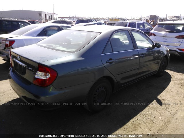 JTDBE32K120092670 - 2002 TOYOTA CAMRY LE/XLE/SE Теңіз көгі фото 4