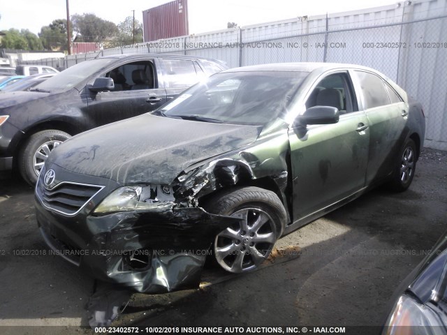 4T4BF3EK0BR138332 - 2011 TOYOTA CAMRY SE/LE/XLE 绿色 照片 2