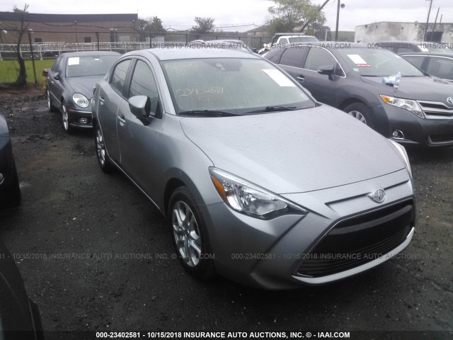 3MYDLBZV4GY123305 - 2016 TOYOTA SCION IA SILVER photo 1