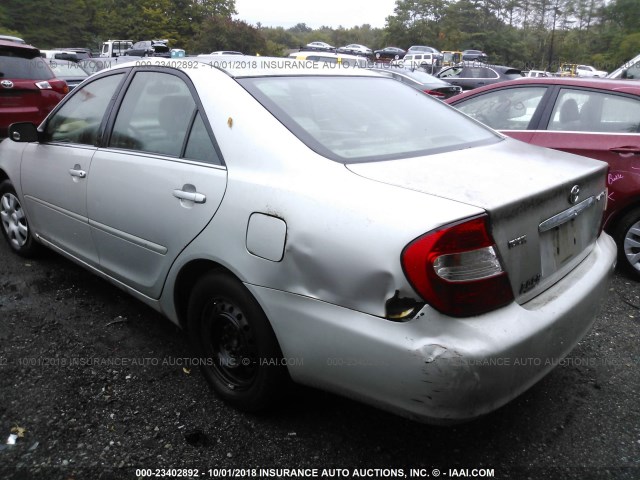 4T1BE32K24U826143 - 2004 TOYOTA CAMRY LE/XLE/SE SILVER photo 3