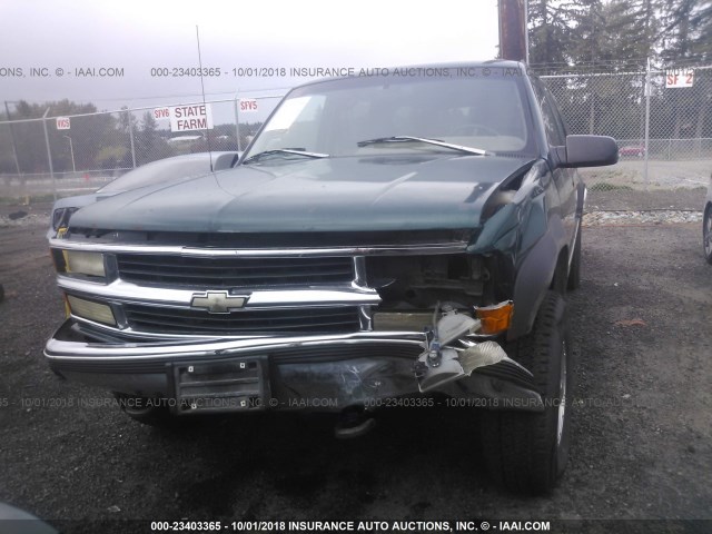 1GNGK26N9SJ420318 - 1995 CHEVROLET SUBURBAN K2500 GREEN photo 6