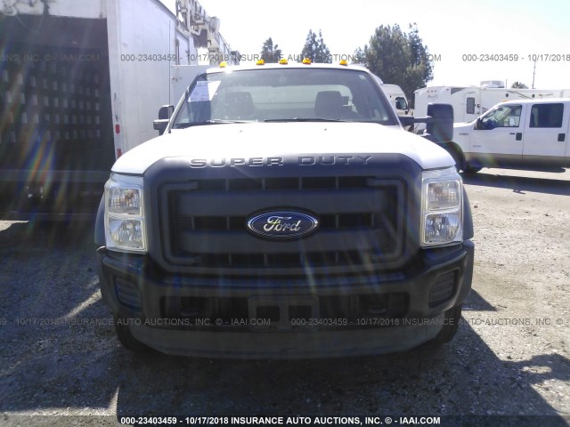 1FDUF5GY6DEA57395 - 2013 FORD F550 SUPER DUTY WHITE photo 7