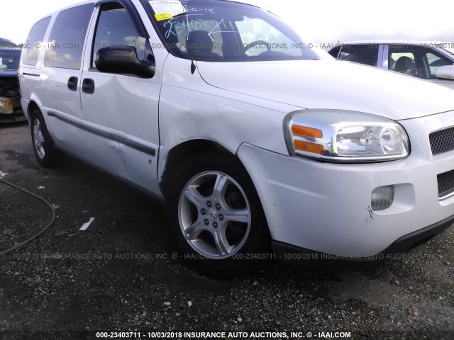 1GNDV23137D215255 - 2007 CHEVROLET UPLANDER LS WHITE photo 6