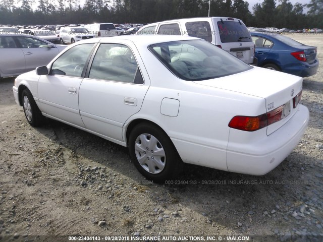 4T1BF22K0YU941014 - 2000 TOYOTA CAMRY LE/XLE 白色 照片 3