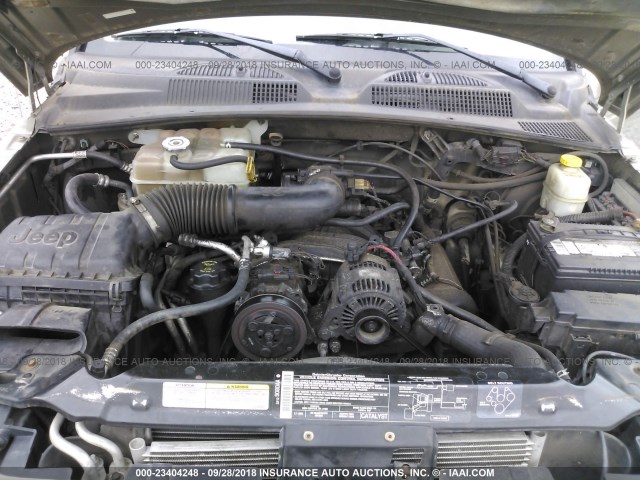 1J4GL48K24W242949 - 2004 JEEP LIBERTY SPORT TAN photo 10