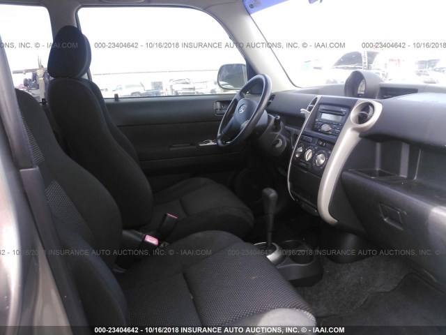 JTLKT324550205763 - 2005 TOYOTA SCION XB Күміс фото 5