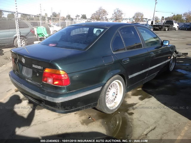 WBADM6348YGU27806 - 2000 BMW 528 I AUTOMATIC GREEN photo 4