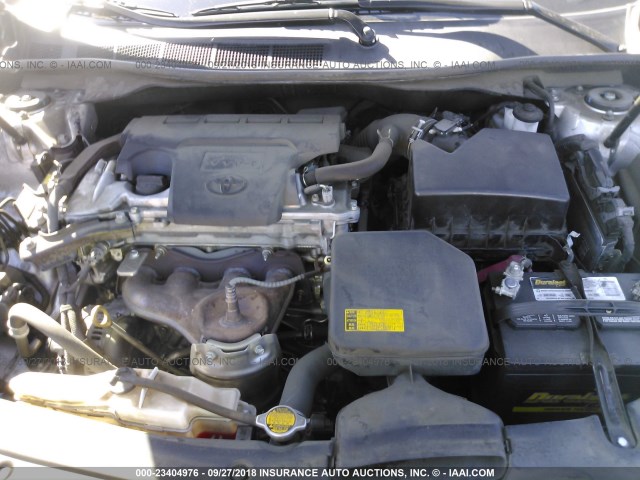 4T1BF1FK4DU673972 - 2013 TOYOTA CAMRY L/SE/LE/XLE Gümüş foto 10