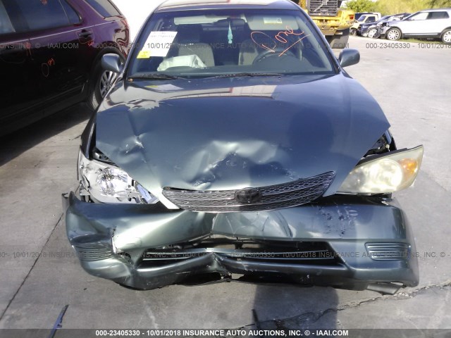 JTDBE32K420113026 - 2002 TOYOTA CAMRY LE/XLE/SE Жасыл фото 6