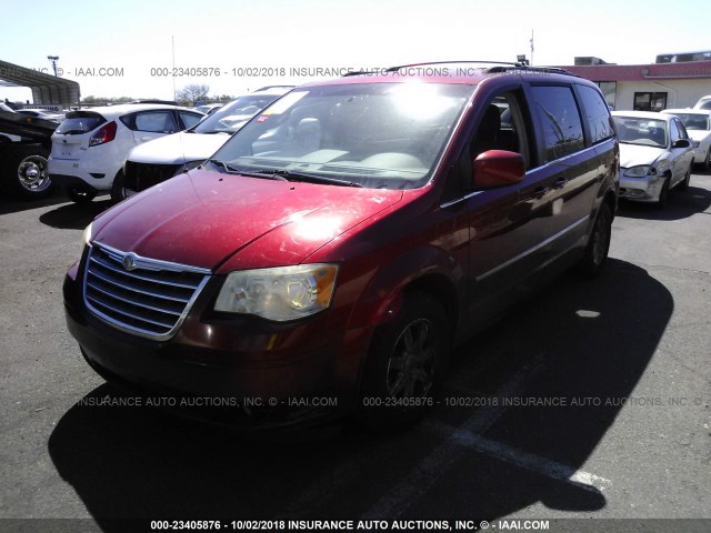 2A4RR5D15AR235430 - 2010 CHRYSLER TOWN & COUNTRY TOURING RED photo 2