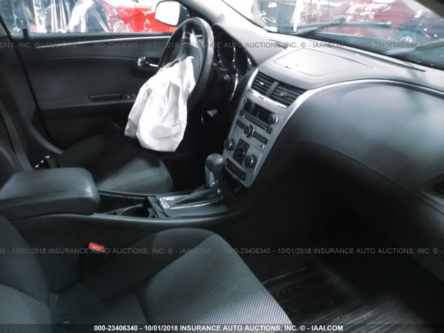 1G1ZC5E09CF246267 - 2012 CHEVROLET MALIBU 1LT BLUE photo 5