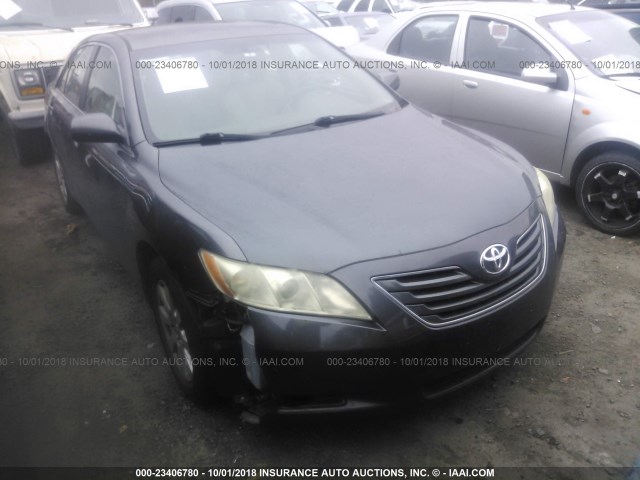 JTNBE46K773023578 - 2007 TOYOTA CAMRY NEW GENERATION CE/LE/XLE/SE GRAY photo 1