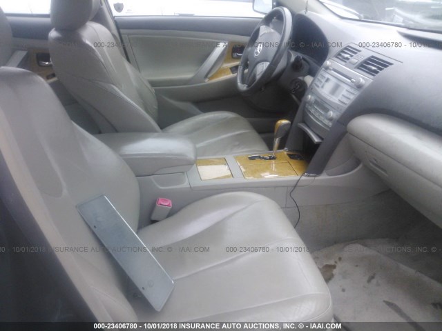 JTNBE46K773023578 - 2007 TOYOTA CAMRY NEW GENERATION CE/LE/XLE/SE GRAY photo 5