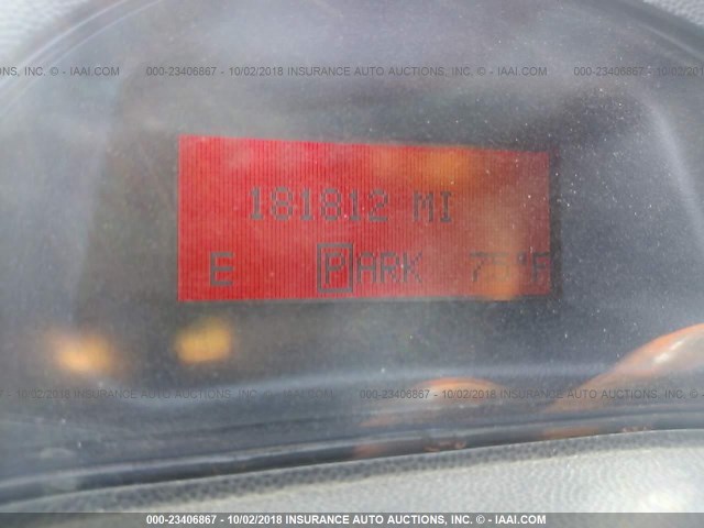 2G2WP552261127444 - 2006 PONTIAC GRAND PRIX SILVER photo 7