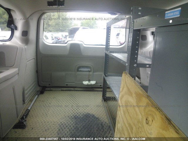 2D4RN1AGXBR778893 - 2011 DODGE GRAND CARAVAN C/V WHITE photo 8